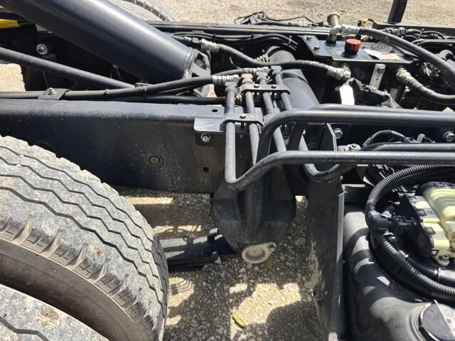 三菱ふそうキャンターローダーダンプ小型（2t・3t）[写真19]