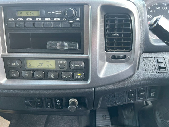 日野レンジャー家畜運搬車増トン（6t・8t）[写真23]