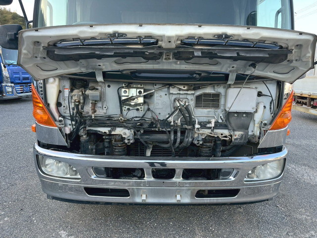 日野レンジャー家畜運搬車増トン（6t・8t）[写真28]