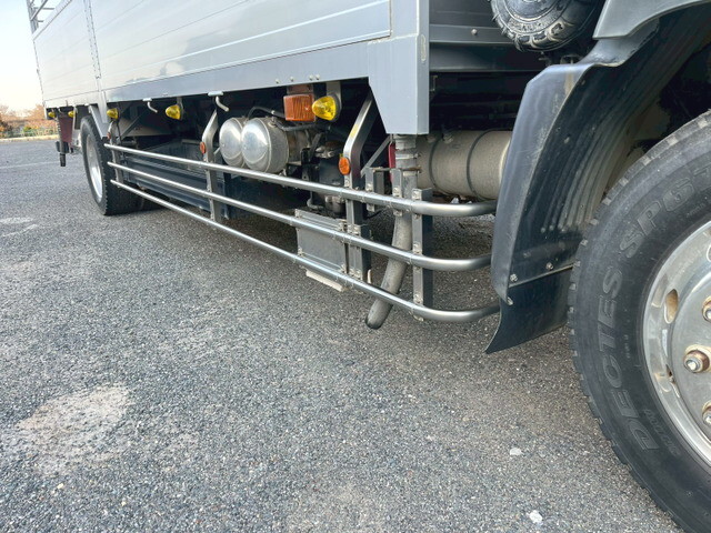 日野レンジャー家畜運搬車増トン（6t・8t）[写真34]