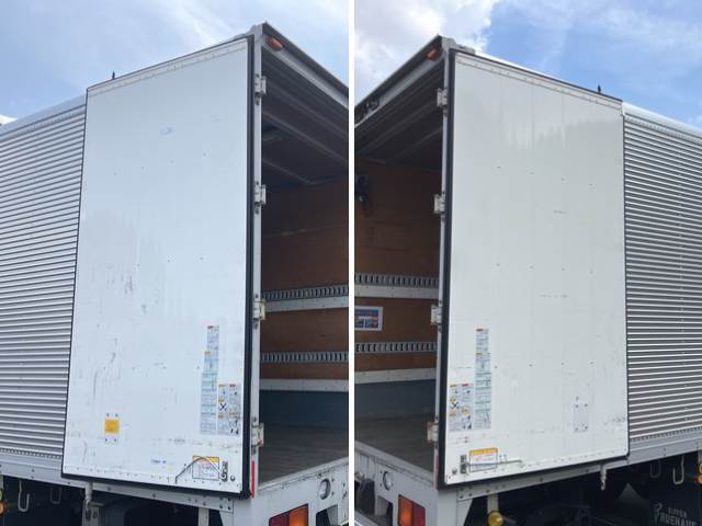 いすゞフォワードアルミバン中型（4t）[写真10]