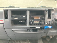 いすゞフォワードアルミバン中型（4t）[写真35]