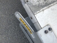 いすゞフォワードアルミバン中型（4t）[写真40]