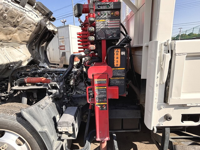 いすゞエルフクレーン4段小型（2t・3t）[写真24]