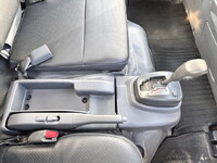 いすゞエルフクレーン4段小型（2t・3t）[写真35]