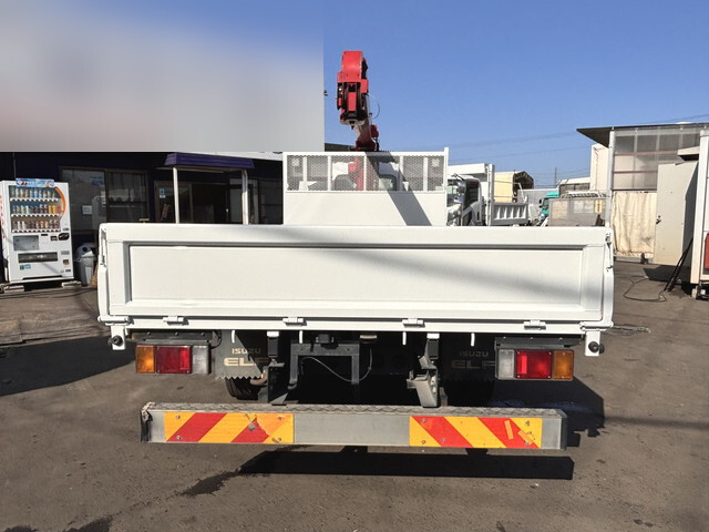 いすゞエルフクレーン4段小型（2t・3t）[写真04]