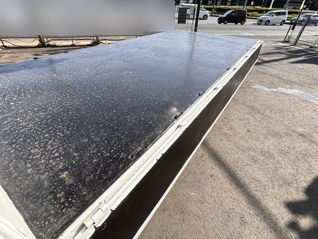 いすゞエルフクレーン4段小型（2t・3t）[写真09]