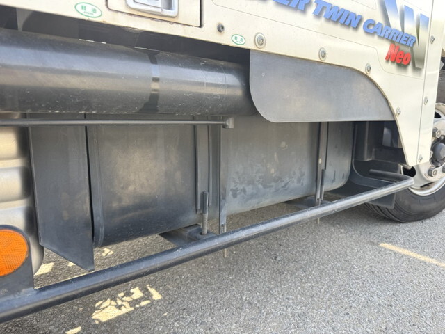 日野デュトロキャリアカー小型（2t・3t）[写真36]