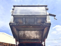 三菱ふそうファイターパッカー車（塵芥車）中型（4t）[写真15]