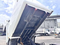 三菱ふそうファイターパッカー車（塵芥車）中型（4t）[写真18]