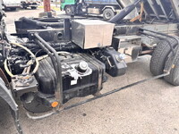 三菱ふそうファイターパッカー車（塵芥車）中型（4t）[写真20]