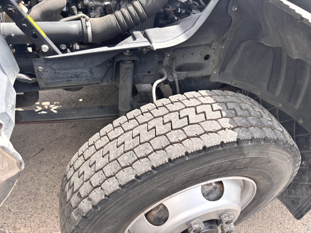 三菱ふそうファイターパッカー車（塵芥車）中型（4t）[写真28]