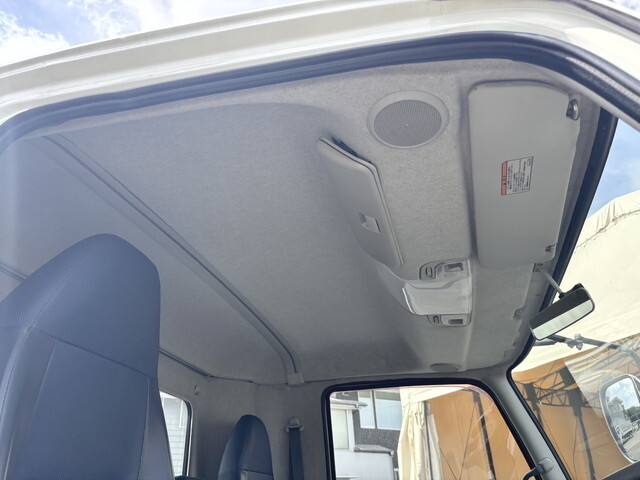 三菱ふそうファイターパッカー車（塵芥車）中型（4t）[写真33]