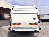 三菱ふそうファイターパッカー車（塵芥車）中型（4t）[写真05]