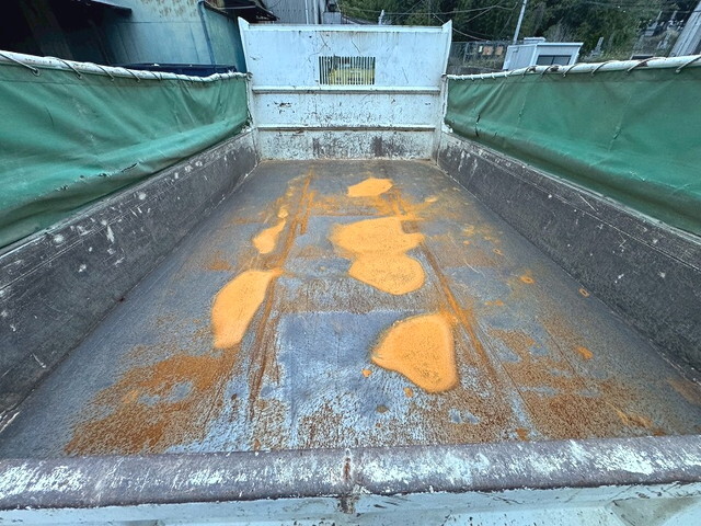 日野レンジャーダンプ中型（4t）[写真19]