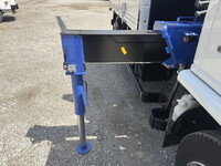 マツダタイタンクレーン4段小型（2t・3t）[写真15]