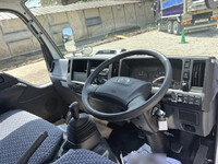 マツダタイタンクレーン4段小型（2t・3t）[写真25]