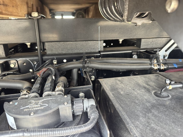 マツダタイタンクレーン4段小型（2t・3t）[写真33]