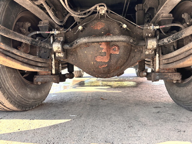 日野デュトロパッカー車（塵芥車）小型（2t・3t）[写真19]