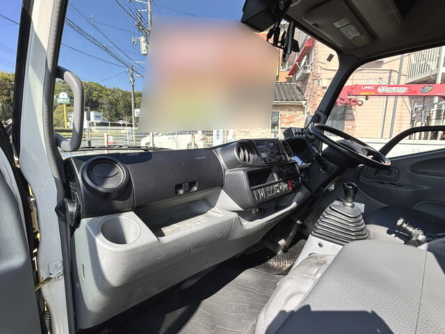 日野デュトロパッカー車（塵芥車）小型（2t・3t）[写真27]