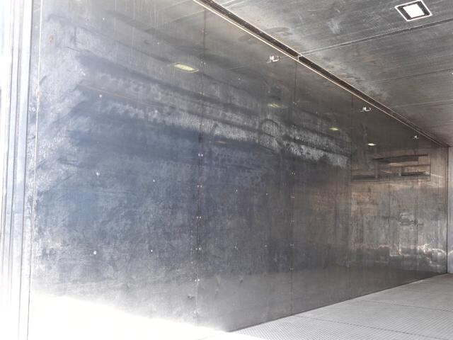 三菱ふそうスーパーグレート冷凍車（冷蔵車）大型（10t）[写真14]