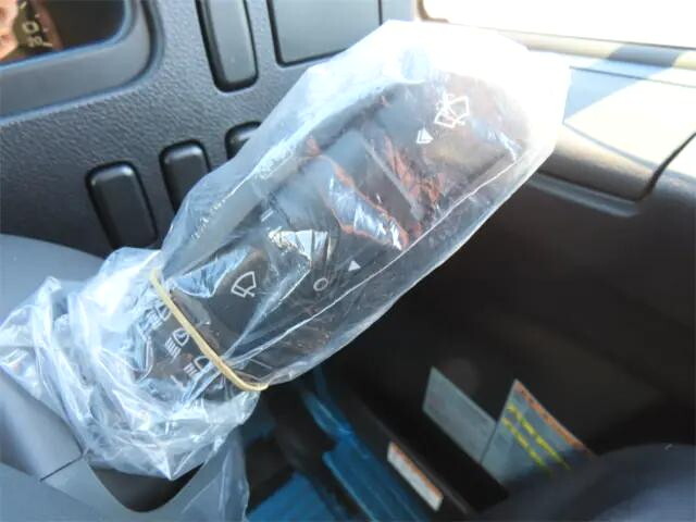 三菱ふそうファイターダンプ中型（4t）[写真16]