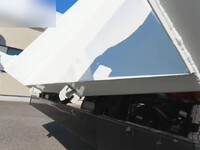 三菱ふそうファイターダンプ中型（4t）[写真27]