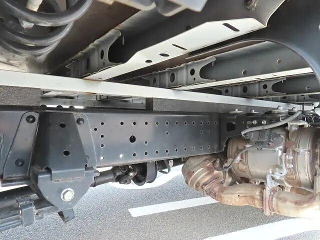 日野デュトロ平ボディ小型（2t・3t）[写真35]