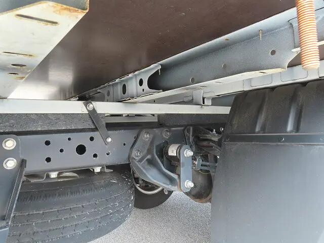 日野デュトロ平ボディ小型（2t・3t）[写真37]