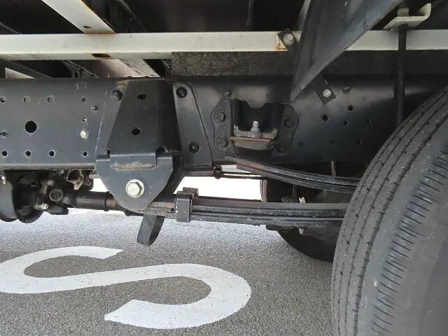 日野デュトロ平ボディ小型（2t・3t）[写真39]