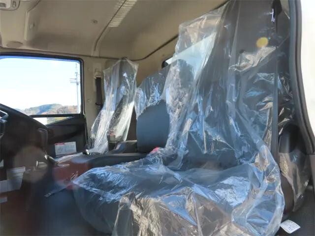 三菱ふそうファイターダンプ中型（4t）[写真10]