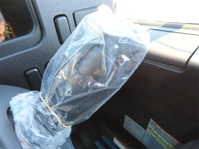 三菱ふそうファイターダンプ中型（4t）[写真15]