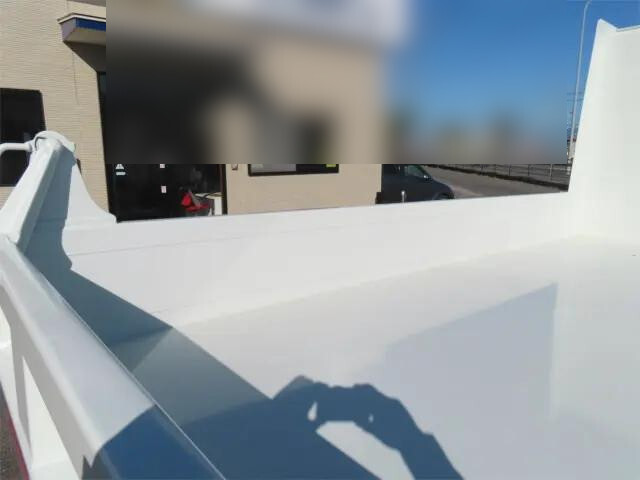 三菱ふそうファイターダンプ中型（4t）[写真23]