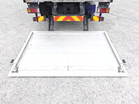 いすゞエルフ冷凍車（冷蔵車）小型（2t・3t）[写真14]