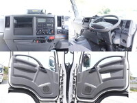 いすゞエルフ冷凍車（冷蔵車）小型（2t・3t）[写真27]