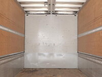 いすゞフォワードアルミウイング中型（4t）[写真13]