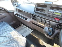 三菱ふそうキャンターセルフローダー小型（2t・3t）[写真16]