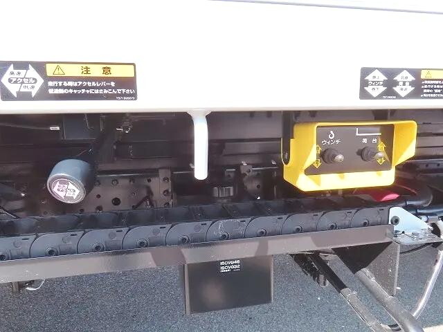 三菱ふそうキャンターセルフローダー小型（2t・3t）[写真26]