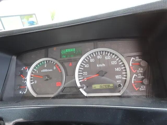 いすゞフォワードアルミブロック中型（4t）[写真14]