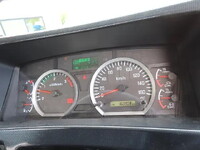 いすゞフォワードアルミブロック中型（4t）[写真15]