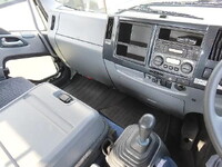 いすゞフォワードアルミブロック中型（4t）[写真17]