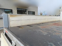 いすゞフォワードアルミブロック中型（4t）[写真26]