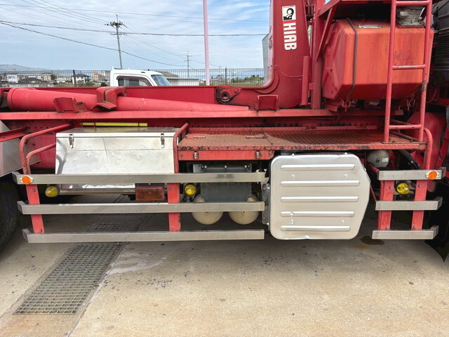 いすゞギガコンテナ専用車大型（10t）[写真10]