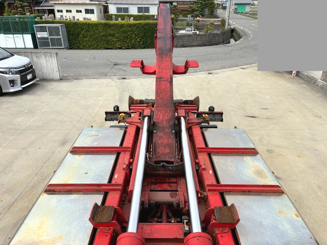 いすゞギガコンテナ専用車大型（10t）[写真26]