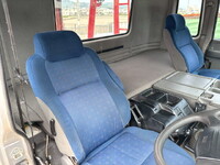 いすゞギガコンテナ専用車大型（10t）[写真32]