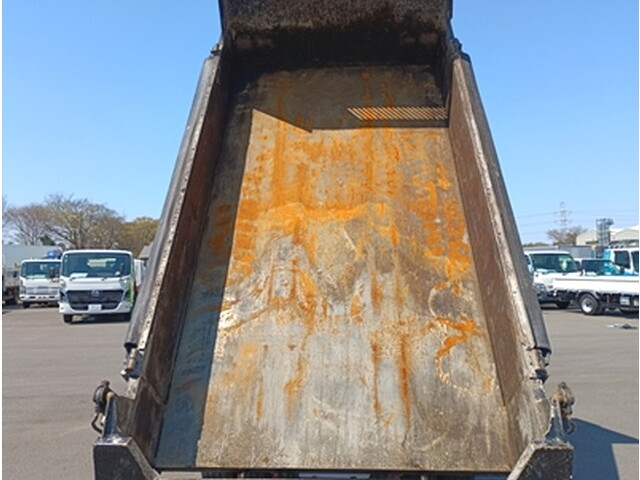 トヨタトヨエースダンプ小型（2t・3t）[写真08]