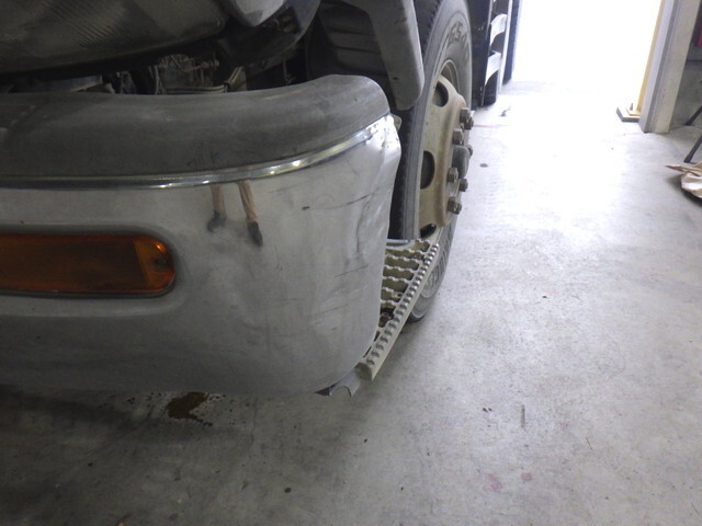 いすゞギガダンプ大型（10t）[写真18]