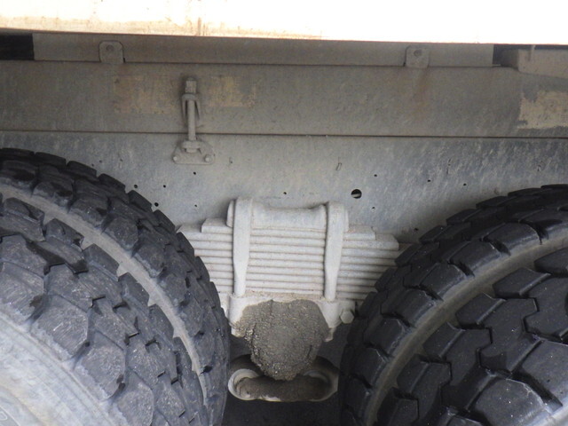 いすゞギガダンプ大型（10t）[写真30]