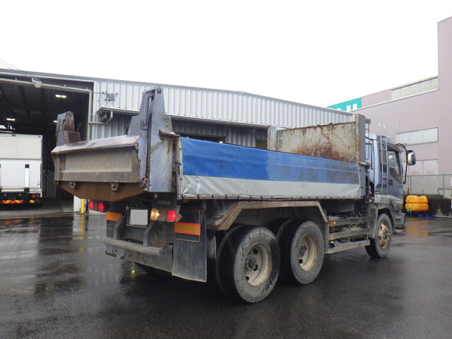 いすゞギガダンプ大型（10t）[写真04]