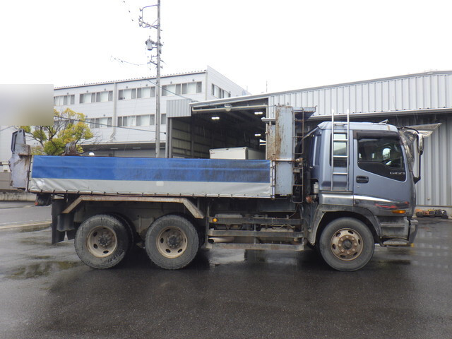いすゞギガダンプ大型（10t）[写真09]